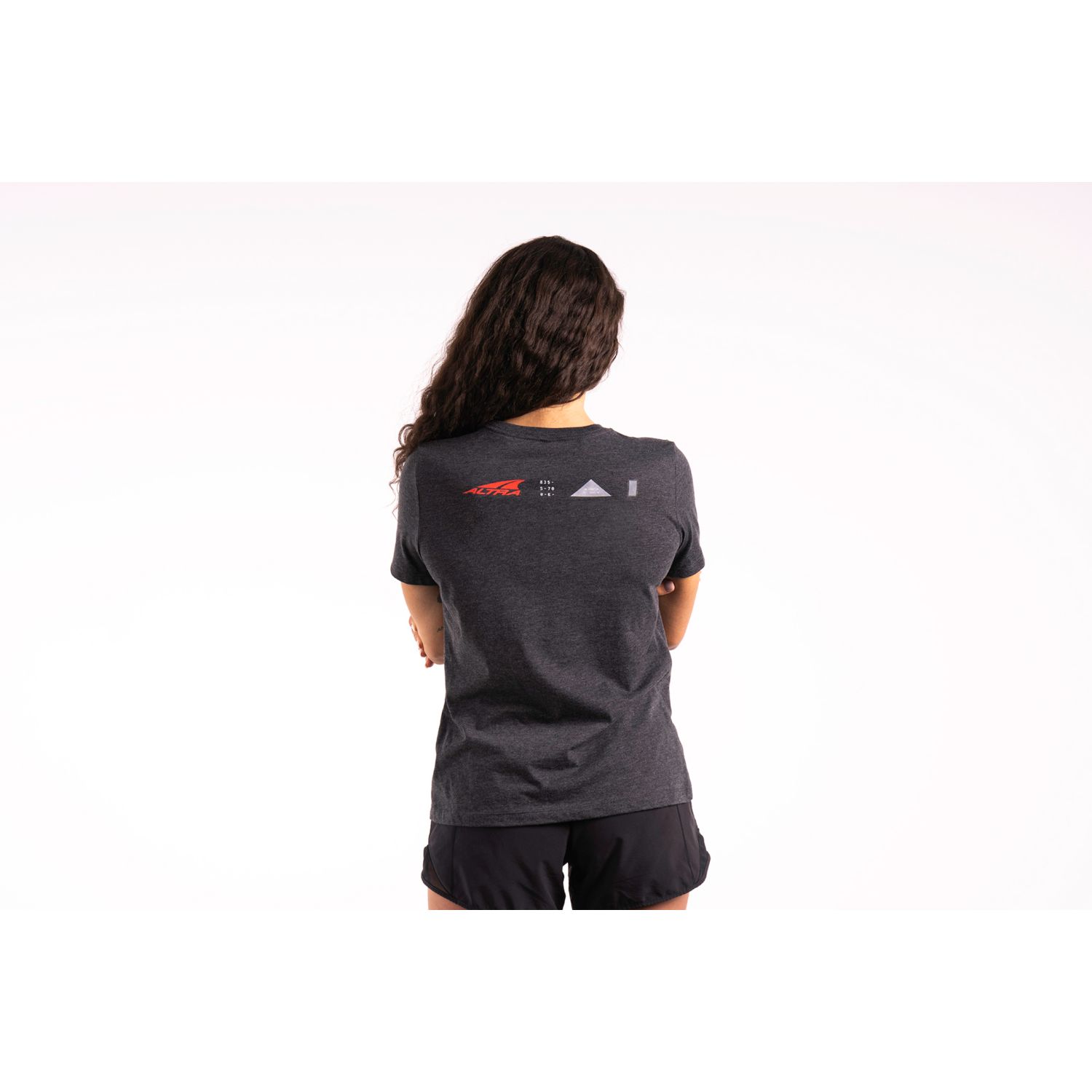 Black / Black Altra Heritage Women's T Shirts | KSA-31469509