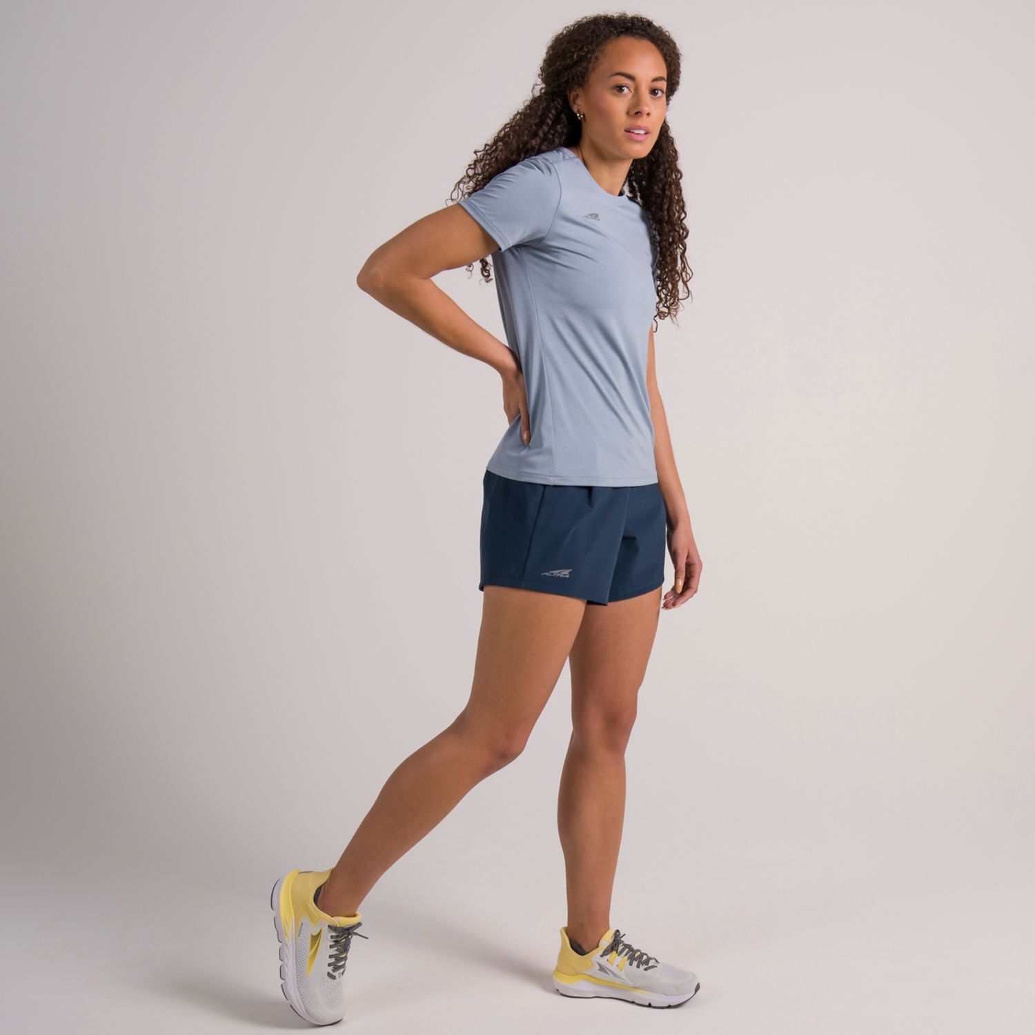 Blue Altra Core Women's T Shirts | KSA-24316789