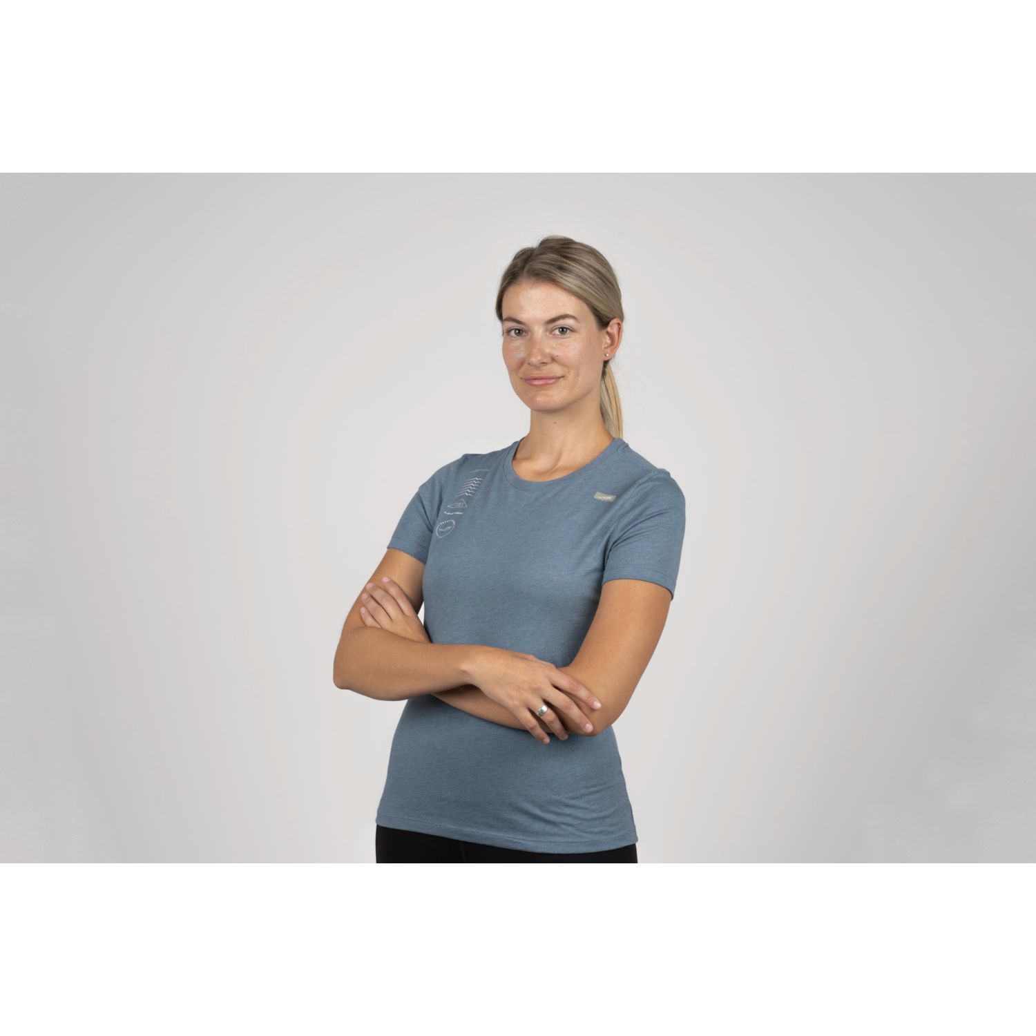 Blue Altra Legend Women's T Shirts | KSA-45867039